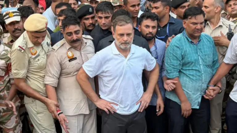‘हम उन्हें नहीं छोड़ेंगे…: हिरासत में लिए जाने के बाद राहुल गांधी का कड़ा तेवर, जंतर-मंतर मार्च पर सियासी घमासान