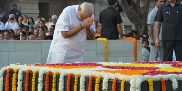 महात्मा गांधी जयंती पर PM Modi की श्रद्धांजलि