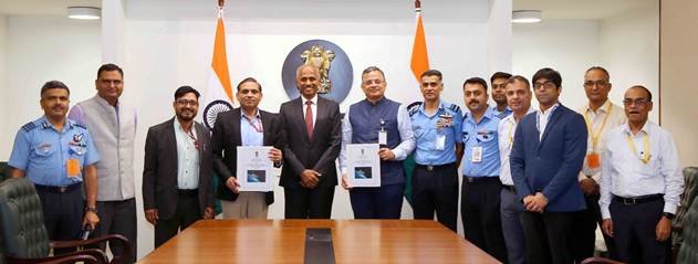 रक्षा मंत्रालय द्वारा वरुणास्त्र टॉरपीडो और GSAT-7C उपग्रह अनुबंध पर हस्ताक्षर